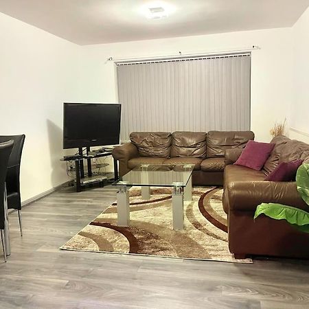 Lovely 3 Bed Ground Floor Apartment Near Qe Hospital Harborne Birmingham New Esterno foto