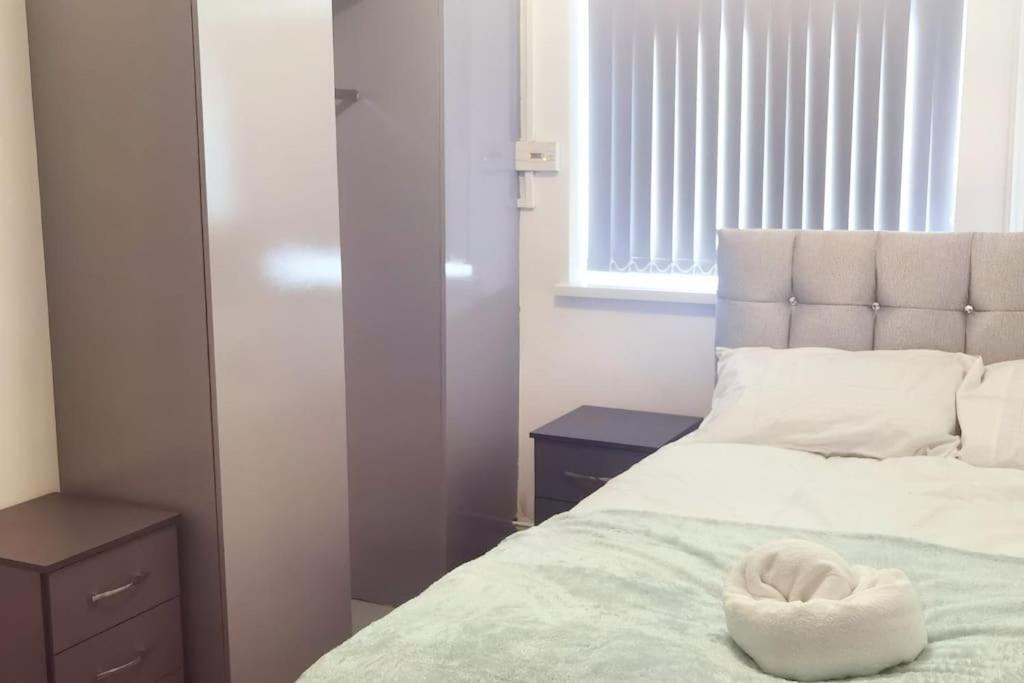 Lovely 3 Bed Ground Floor Apartment Near Qe Hospital Harborne Birmingham New Esterno foto