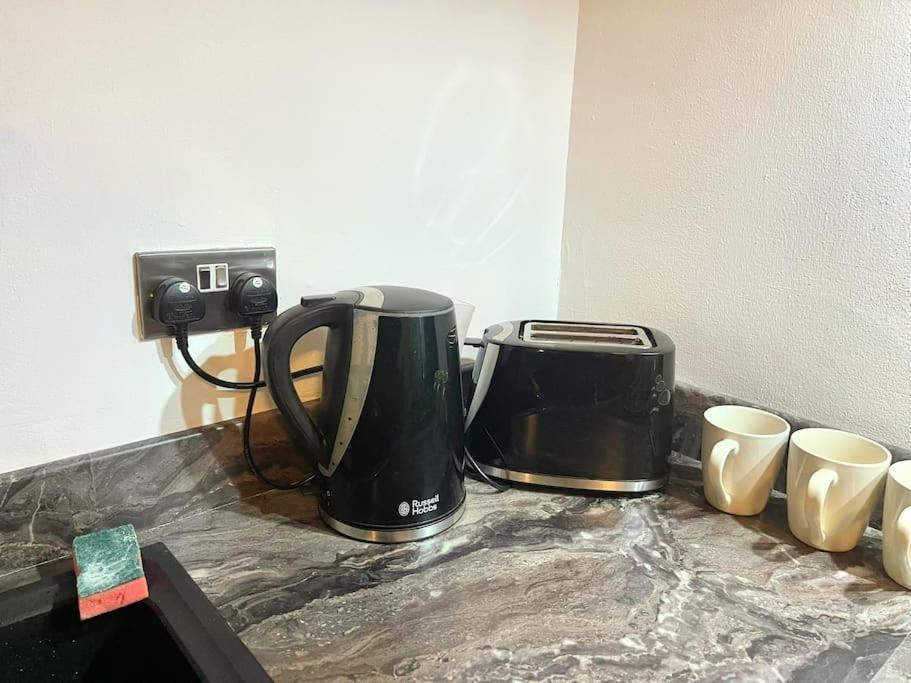 Lovely 3 Bed Ground Floor Apartment Near Qe Hospital Harborne Birmingham New Esterno foto